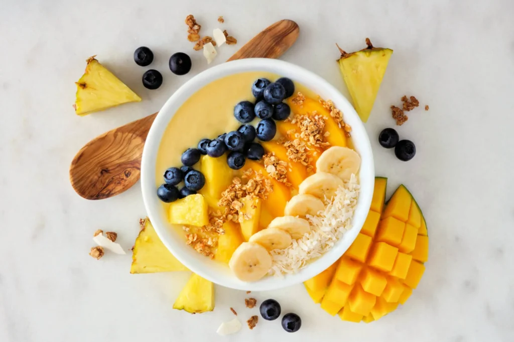 Mango Smoothie Bowl 1