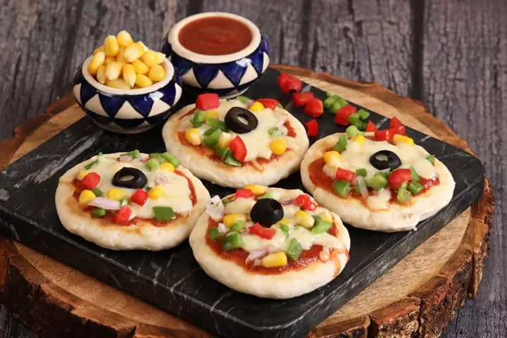 mini pizza 6